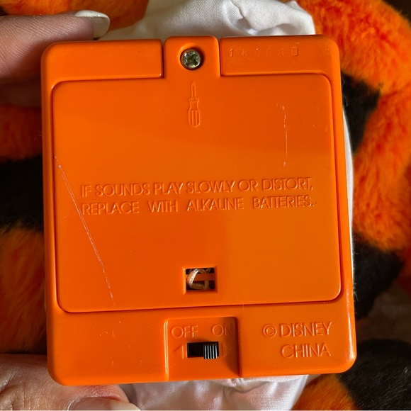 Talking Tigger DISNEY Fisher Price Large stuffed animal tiger - Picture 7 of 8